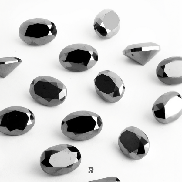 5.50 x 7.80 mm Oval Shape Black Natural Melee Diamonds – AAA Quality
