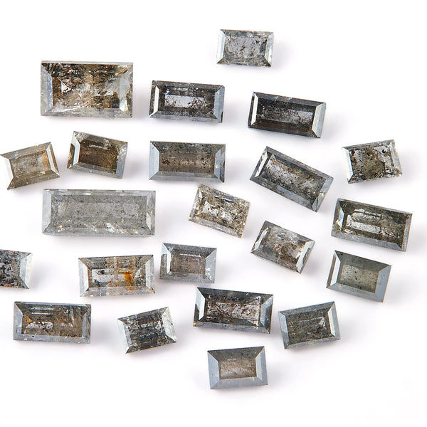 0.017–0.019 ct Baguette Cut Salt and Pepper Natural Melee Diamonds – Lot 2